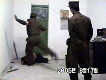 2005년 자유북한방송은 북한군 초소의 군인들이 탈북 여인을 구타하며 취조하는 동영상을 입수해 방영했다.