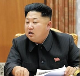 김정은 북한 노동당 제1비서가 지난 20일 밤 북한군에 전시 상태 돌입을 명령했다고 보도한 조선중앙TV 화면 캡처. /조선중앙TV[출처] 본 기사는 조선닷컴에서 작성된 기사 입니다