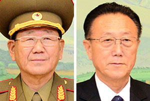 황병서(왼쪽), 김양건.[출처] 본 기사는 조선닷컴에서 작성된 기사 입니다