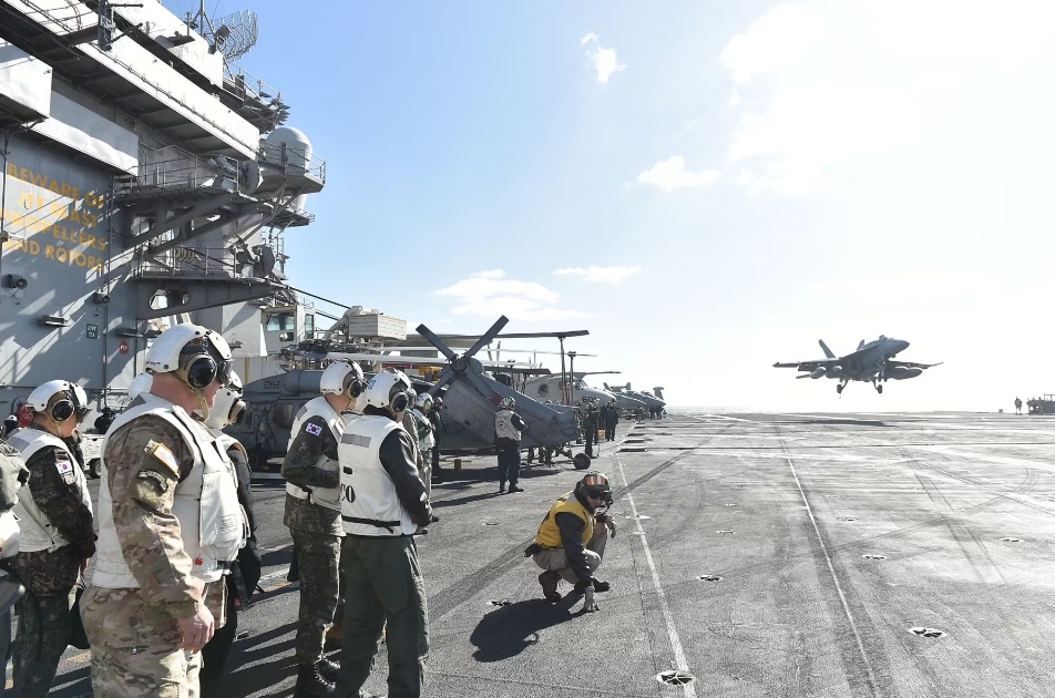 한미 해군 및 일본 해상자위대는 지난 15일부터 17일까지 제주 남방 공해상에서 한미일 해상 훈련을 실시했다. /합동참모본부